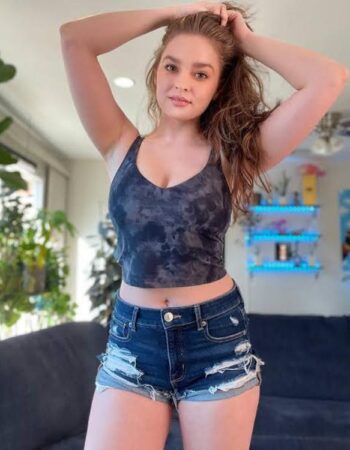 Carla Jazmín te invita a vivir momentos inolvidables